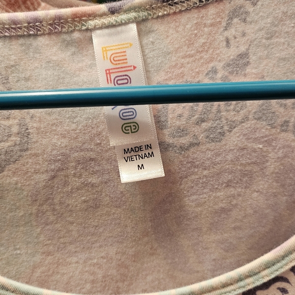 Bundle Of 2 Lularoe Shirts, Medium - Picture 7 of 8